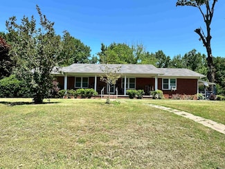 242 Green Valley Dr, Greenbrier, AR 72058