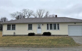 804 W Market St, Pierceton, IN 46562