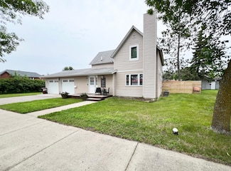 534 E Main St, Perham, MN 56573