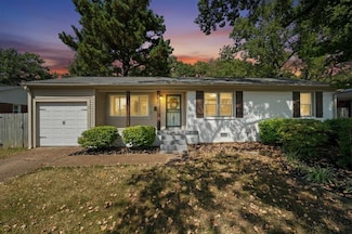 5010 Kaye Rd, Memphis, TN 38117