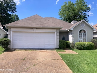 222 Shadow Lake Dr N, Clinton, MS 39056