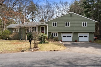 48 Millpond Rd, Sudbury, MA 01776