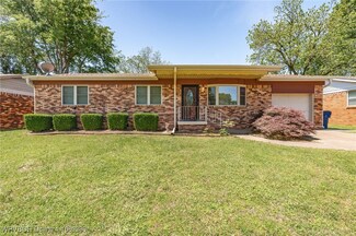 8124 Cypress Ave, Fort Smith, AR 72908