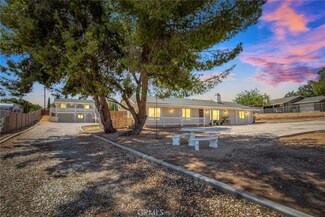 17869 Sequoia St, Hesperia, CA 92345