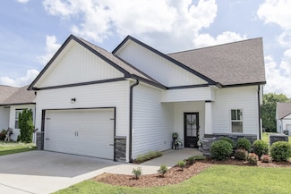 129 Dimaggio Dr, Springfield, TN 37172