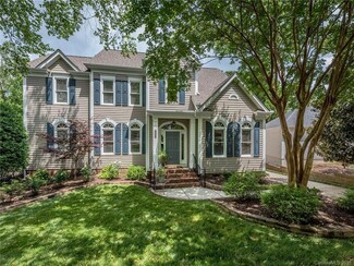 7003 Whitworth Way, Charlotte, NC 28270