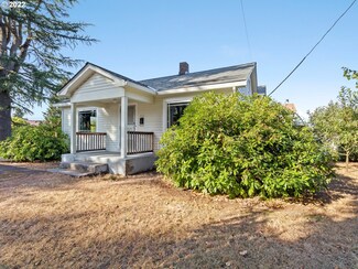 9111 SE Lincoln St, Portland, OR 97216
