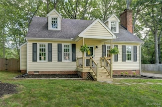 313 Wadsworth Dr, North Chesterfield, VA 23236