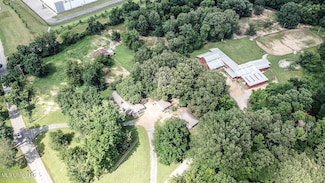 9142 Mineral Wells Rd, Olive Branch, MS 38654