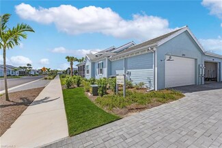 6995 Saona Ct, Naples, FL 34113