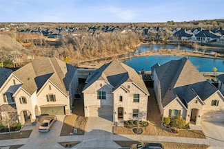 722 Waterbrook Pkwy, Argyle, TX 76226