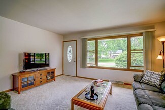 3709 Spenser Ln, Madison, WI 53704