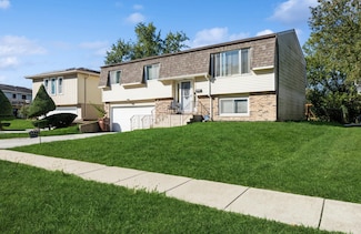 662 Sullivan Ln, University Park, IL 60484