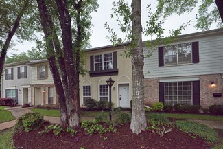 9706 Westview Dr Unit 3, Houston, TX 77055