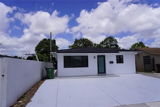 621 E 55th St, Hialeah, FL 33013