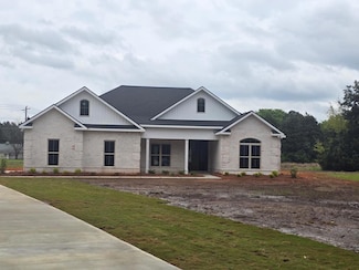 140 Cedar Farm Rd, Dublin, GA 31021