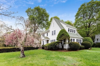 1468 Massachusetts Ave, Lexington, MA 02420