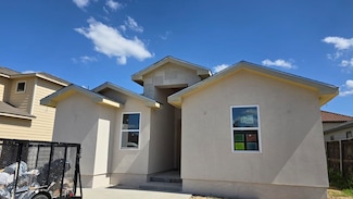 2615 Jean St, Laredo, TX 78046