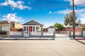 8206 Olanda St, Paramount, CA 90723