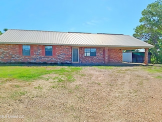 120 Harrison Ln, Yazoo City, MS 39194
