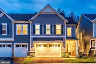 18260 Moss Garden Rd, Dumfries, VA 22026