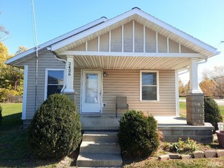 2426 S Vine St, Muncie, IN 47302