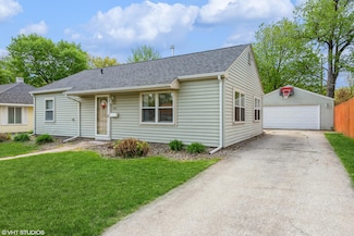 206 Northview Dr, Valparaiso, IN 46383
