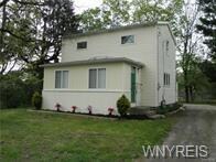 6511 Versailles Rd, Lake View, NY 14085