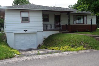133 S Angle St, Dunkirk, IN 47336