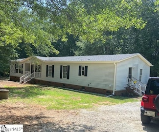 472 Knickerbocker Estates Rd, Gray Court, SC 29645