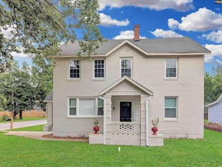 615 Chesnut St, Camden, SC 29020