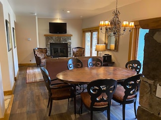 457 Mountain Village Blvd Unit 2014/2016, Mountain Village, CO 81435