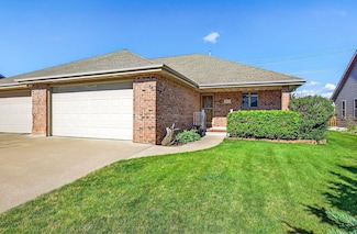 4821 N Apple Rd, Appleton, WI 54913