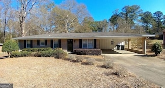 1275 Pine Valley Ct, Roswell, GA 30075