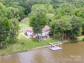 887 Living Waters Dr Unit 29, Great Falls, SC 29055