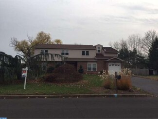 61 Misty Meadow Dr, Richboro, PA 18954