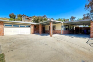 2127 Swan St, San Diego, CA 92114