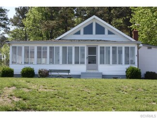 918 Salisbury Park Rd, Hague, VA 22469