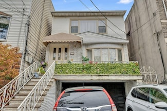 3218 Pleasant Ave, Weehawken, NJ 07086