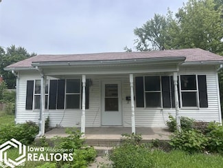 505 W Jefferson Ave, Fairfield, IA 52556