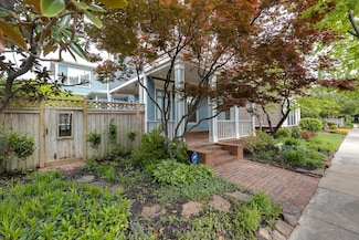 128 Harbor Town Blvd, Memphis, TN 38103