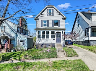 1118 Montana Ave, Natrona Heights, PA 15065