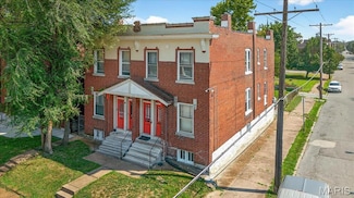 2756 Ann Ave, Saint Louis, MO 63104