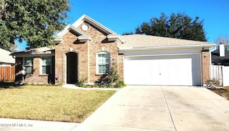 11775 Blueberry Ln, MacClenny, FL 32063