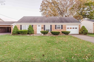 1210 Chalet Dr, Sandusky, OH 44870