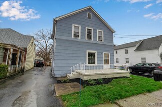 30 Park St, Cheektowaga, NY 14227