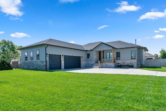 2810 W 58th St N, Wichita, KS 67204