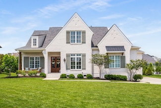 1889 Traditions Cir, Brentwood, TN 37027
