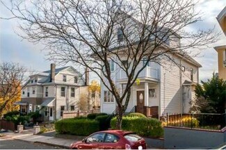 16 Prospect Hill Ave, Somerville, MA 02143