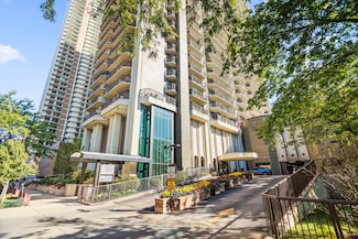 6007 N Sheridan Rd Unit 37H, Chicago, IL 60660